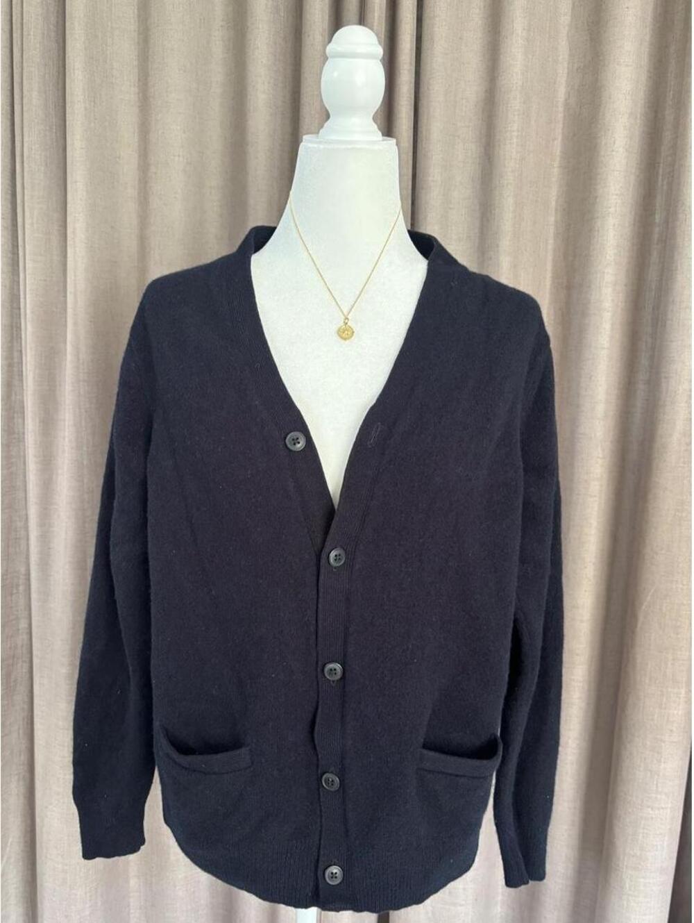 Uniqlo Premium Lambswool Navy Cardigan 100% Wool L
